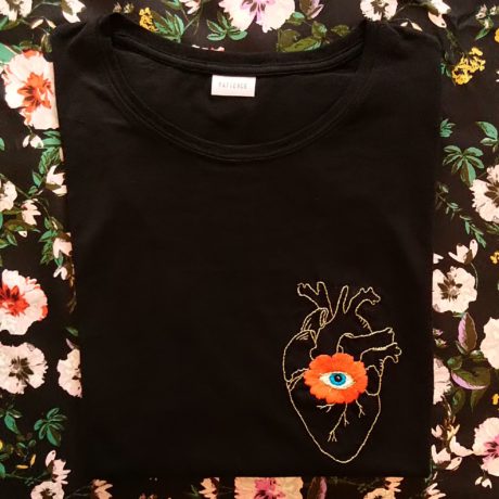T-shirt Glorious heart en coton organique brodé main